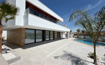 Property slide 22