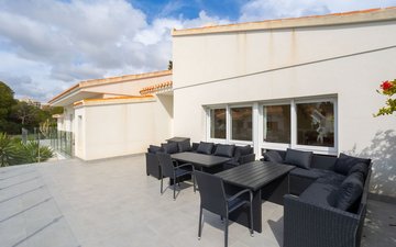 Property slide 43
