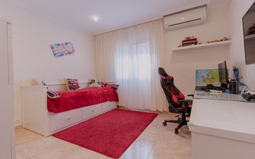 Property slide 28