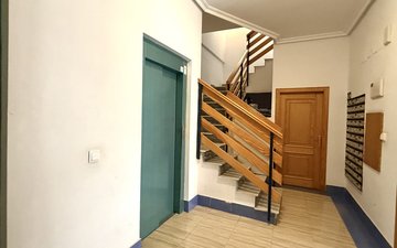 Property slide 22