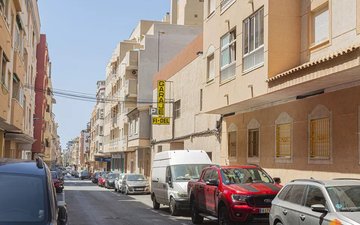 Property slide 22