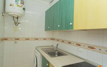 Property slide 32