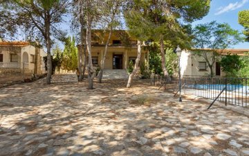Property slide 10
