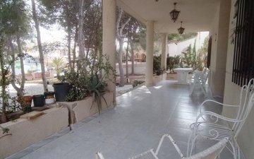 Property slide 28