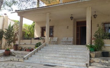 Property slide 35