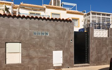 Property slide 21