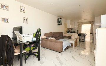 Property slide 28