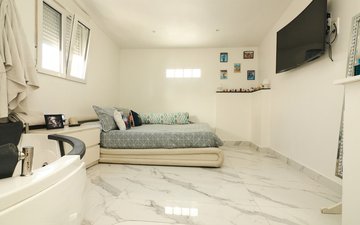 Property slide 30