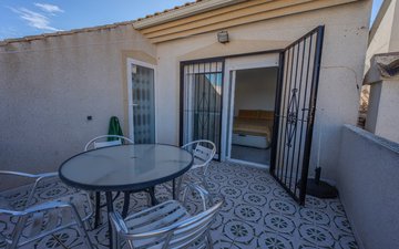 Property slide 32