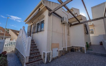 Property slide 40