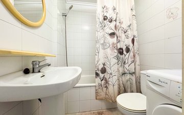 Property slide 20