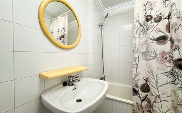Property slide 21