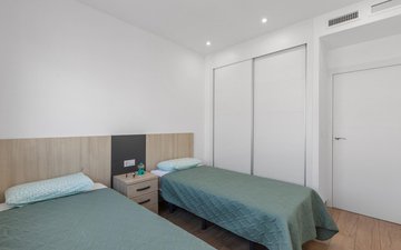 Property slide 16