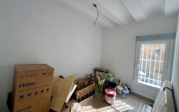 Property slide 10