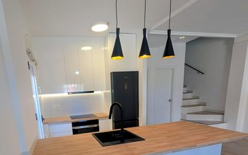 Property slide 6