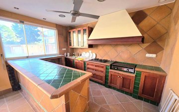 Property slide 24