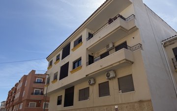 Property slide 18