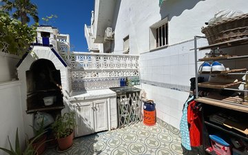 Property slide 14