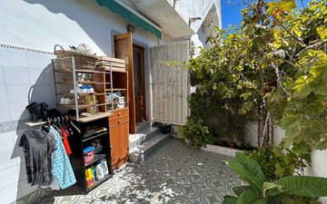 Property slide 17