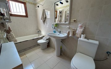 Property slide 25