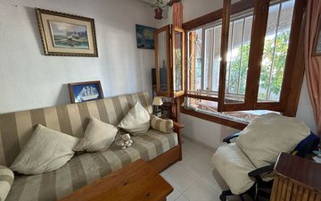 Property slide 28