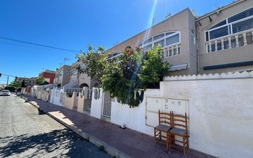 Property slide 44