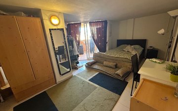 Property slide 16
