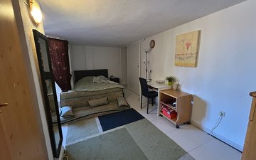 Property slide 20