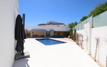Property slide 25