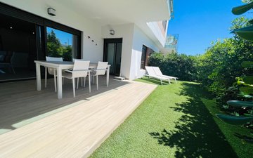 Property slide 10