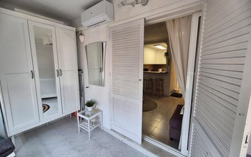 Property slide 15