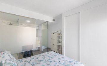 Property slide 22