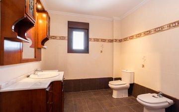 Property slide 31