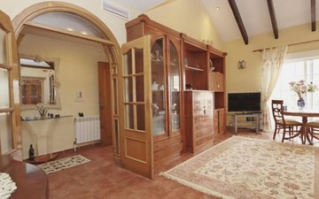 Property slide 14