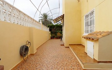 Property slide 25