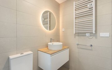 Property slide 18
