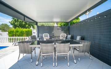 Property slide 46