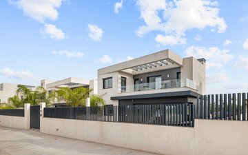 Property slide 22