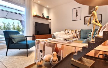 Property slide 11