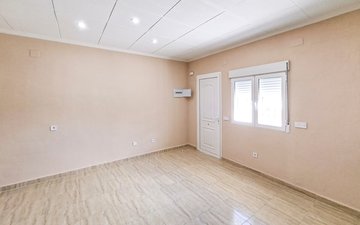 Property slide 5