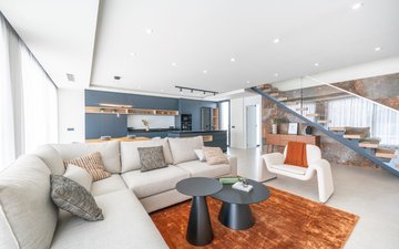 Property slide 16