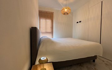 Property slide 22
