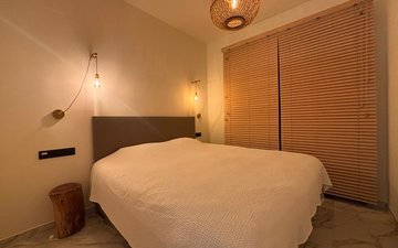 Property slide 25