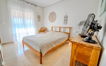 Property slide 17