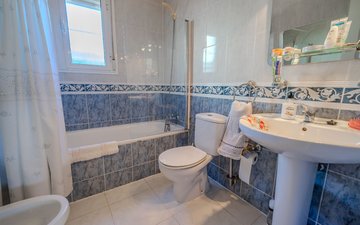Property slide 17