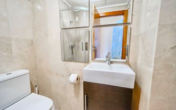 Property slide 15