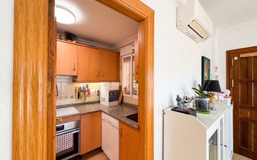 Property slide 21