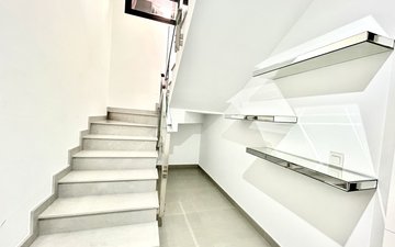 Property slide 25