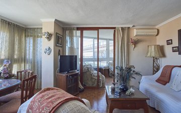 Property slide 17