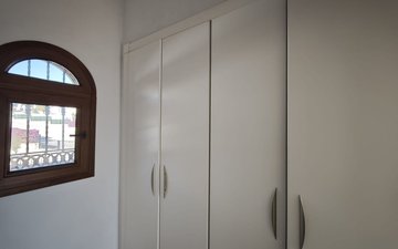Property slide 6